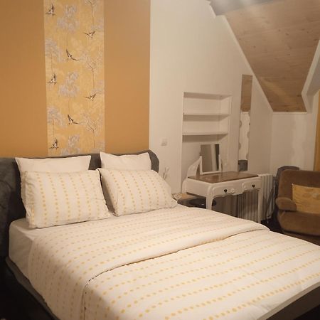 Maison De Vacances Sol & Piper Gombergean Kültér fotó