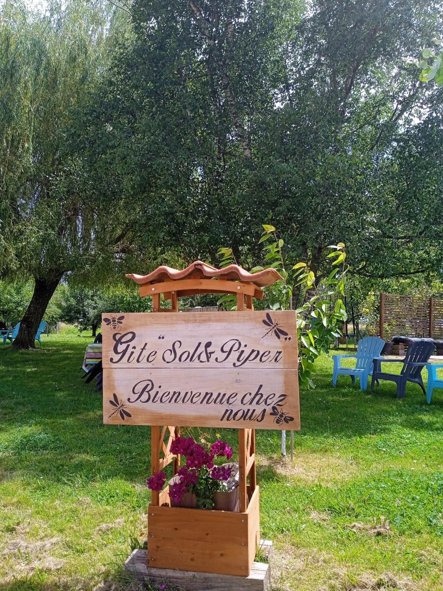 Maison De Vacances Sol & Piper Gombergean Kültér fotó